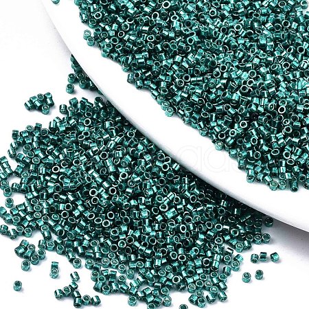 11/0 Grade A Glass Seed Beads SEED-S030-1216-1