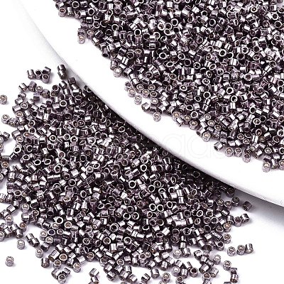 11/0 Grade A Glass Seed Beads SEED-S030-1204-1