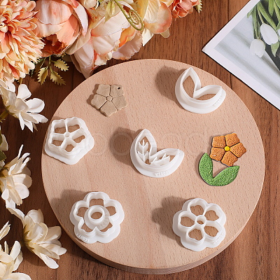 CRASPIRE 5 Styles Flower & Leaf Plastic Clay Pressed Molds DIY-CP0010-31-1